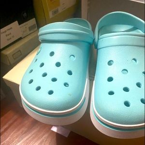 🌐🌐CROCS 🌐🌐